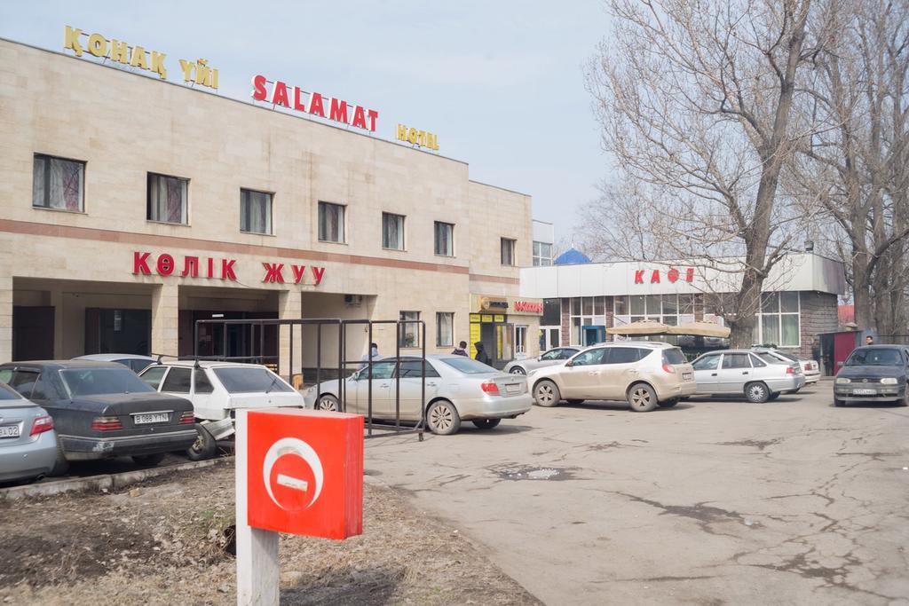 Salamat Hotell Almaty Eksteriør bilde